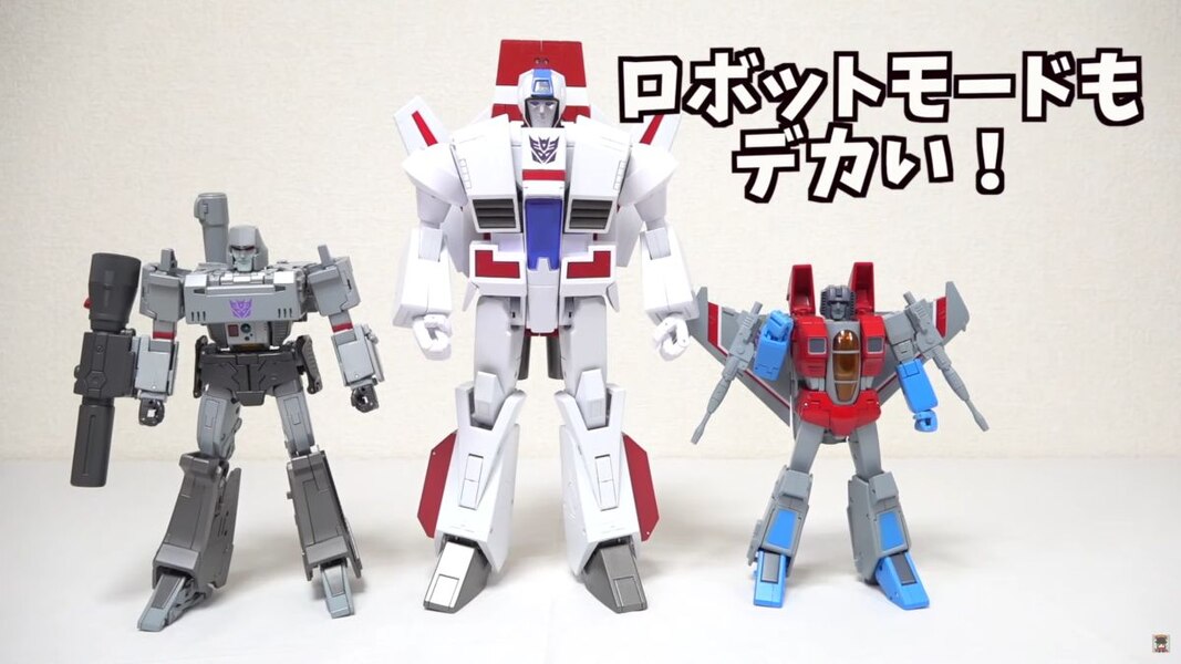 Transformers Masterpiece MP 57 Skyfire In Hand Image  (9 of 65)